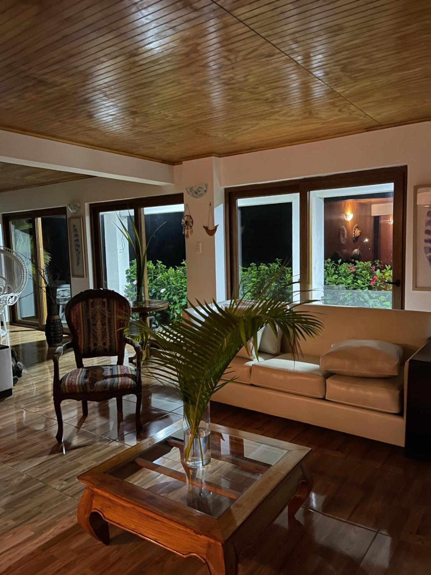 هانجا روا Teanehi Bed & Breakfast المظهر الخارجي الصورة